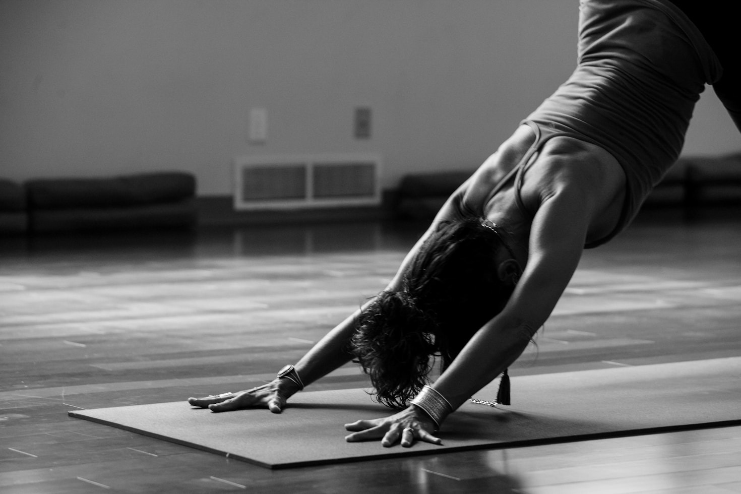5 Reasons Yoga Improves Your Day